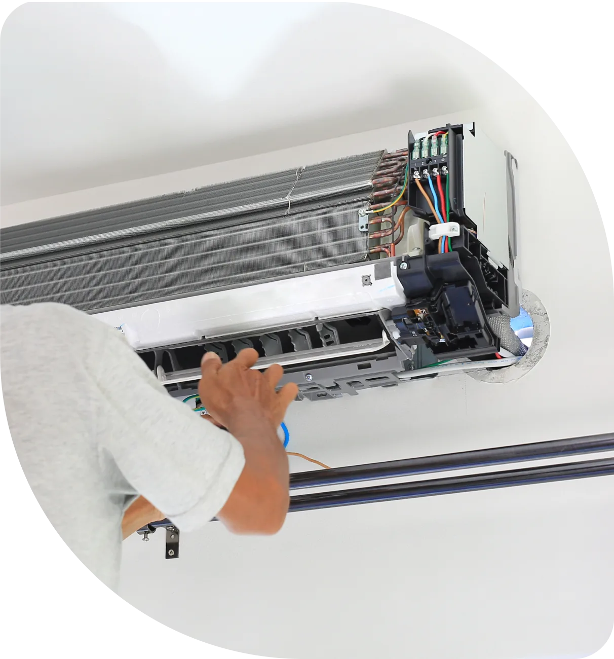 Aircond cleaning